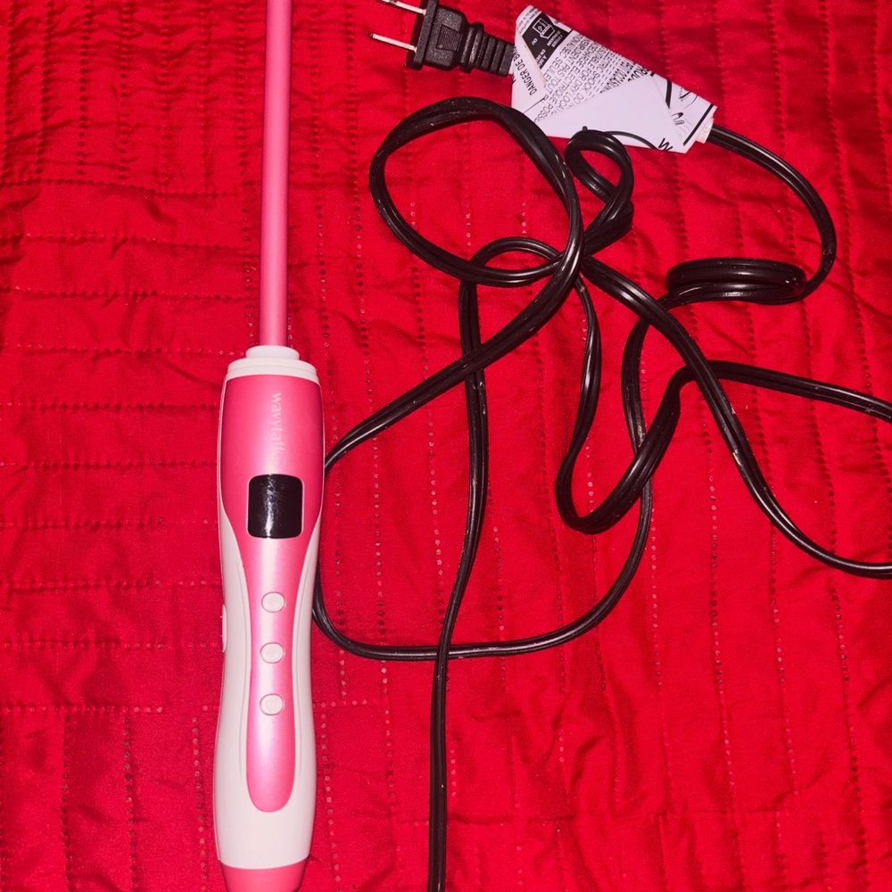 Pink Hair Styling Wand